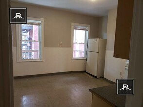 348 Faneuil St in Boston, MA - Building Photo - Building Photo