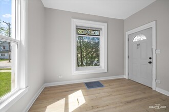 344 Ryerson Ave in Elgin, IL - Building Photo - Building Photo