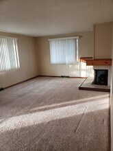 1444 Stuart St in Longmont, CO - Building Photo - Building Photo