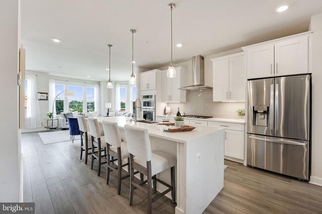 property at 119 Market Square NW