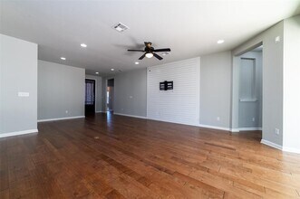 109 Roseheath Ln in Liberty Hill, TX - Building Photo - Building Photo