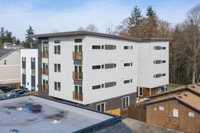 Parkside Apartments in Seattle, WA - Building Photo - Building Photo