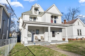 2733 Dumesnil St in Louisville, KY - Building Photo - Building Photo