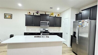 3705 Tracewood Bnd in Krugerville, TX - Building Photo - Building Photo