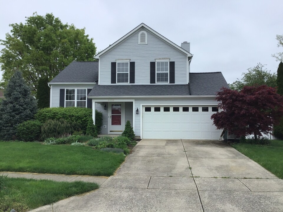6556 Cloverlawn Cir in Canal Winchester, OH - Building Photo
