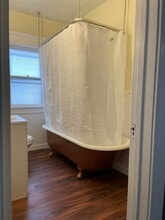 220 Stevenson St, Unit Upper Rear in Buffalo, NY - Building Photo - Building Photo