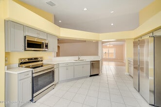 2766 Madrigal Ln in West Melbourne, FL - Building Photo - Building Photo