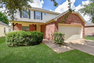 18214 Olive Leaf Dr, Unit one in Houston, TX - Building Photo - Building Photo