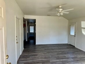 402 Topeka Ct in Nolanville, TX - Building Photo - Building Photo