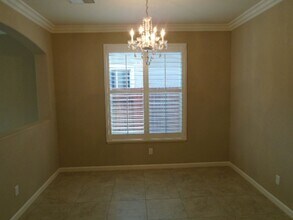 1758 Ravenna Way in Roseville, CA - Building Photo - Building Photo