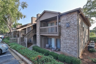 Haywood Pointe Apartments in Greenville, SC - Foto de edificio - Building Photo