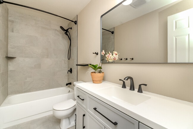 property at 7308 N Skyview Ln