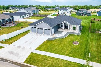 116 26th Ave E in West Fargo, ND - Building Photo - Building Photo