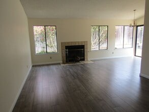 188 Wave Ave in Pismo Beach, CA - Building Photo - Building Photo