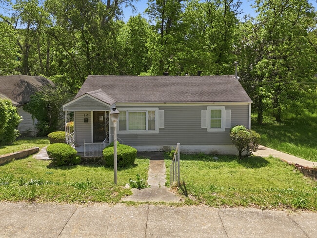 517 11th Ct W in Birmingham, AL - Building Photo - Building Photo