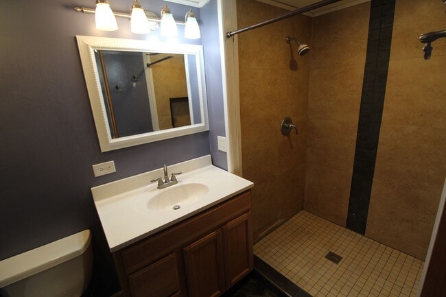 property at 10002 N Whitworth Dr