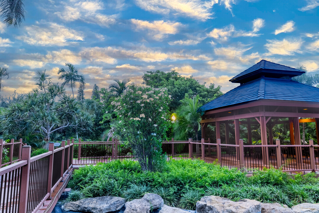 1000 Quayside Ter, Unit # 403 in Miami Shores, FL - Building Photo