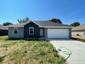 491 Hudson Ave in Republic, MO - Building Photo