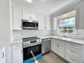 21 Avenue B in Norwalk, CT - Building Photo - Building Photo