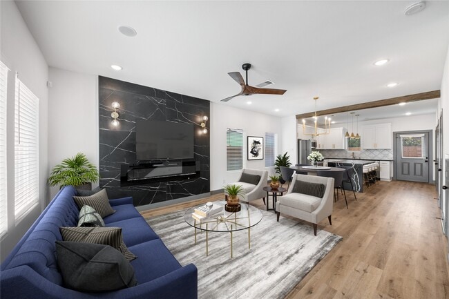 6813 Parkhurst Dr in Houston, TX - Building Photo - Building Photo