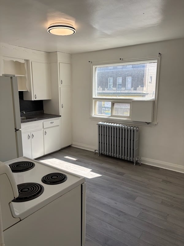 property at 675 Sargent Av