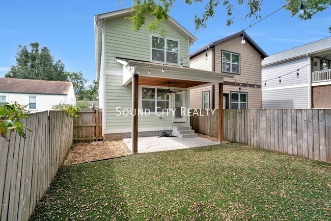 property at 5904 Carl Pl