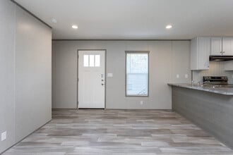 Hunter Ridge in Jonesboro, GA - Foto de edificio - Interior Photo