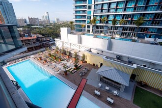 1300 S Miami Ave, Unit # 1507 in Miami, FL - Foto de edificio - Building Photo