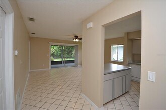30 Farmsworth Dr in Palm Coast, FL - Building Photo - Building Photo