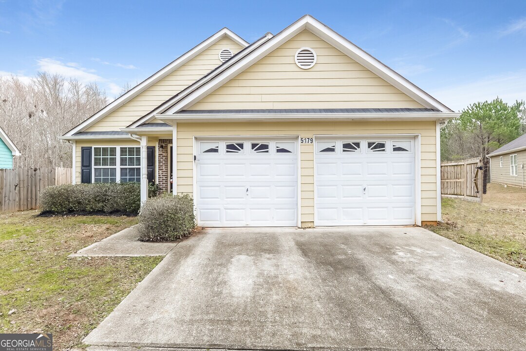 5179 Tew Ln SW in Covington, GA - Building Photo