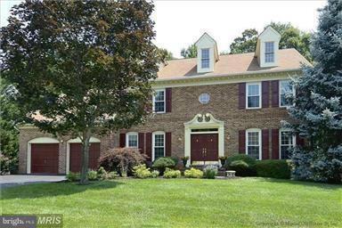 property at 8513 Chase Glen Cir