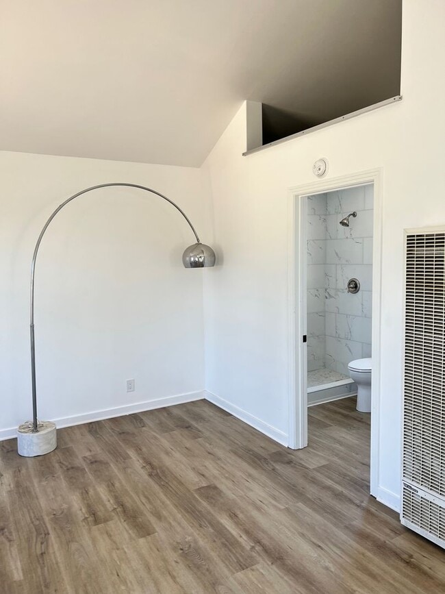 612-614 Mulberry Ave in Santa Barbara, CA - Building Photo - Building Photo