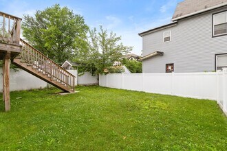 44 Linden St in Passaic, NJ - Building Photo - Building Photo