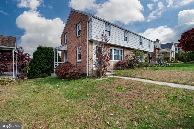 117 E Broad St in Shillington, PA - Building Photo - Building Photo