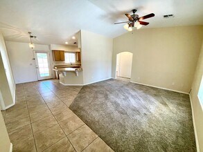2093 Trinidad Dr in Bullhead City, AZ - Building Photo - Building Photo