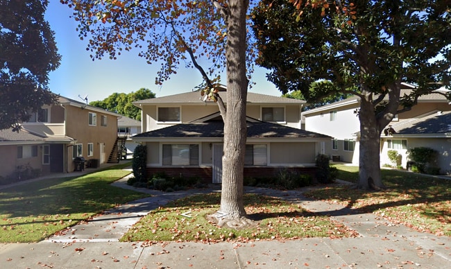 3017 Knollwood Ave in La Verne, CA - Building Photo - Building Photo