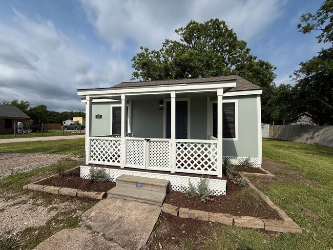 14070 State Hwy 288 in Angleton, TX - Building Photo - Building Photo