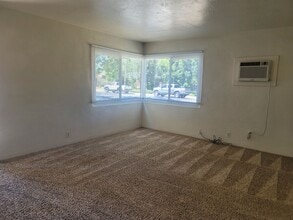 1016-1018 Hackberry Ave in Modesto, CA - Building Photo - Building Photo