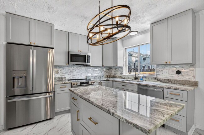 11302 Golden Eagle Pl in Waldorf, MD - Building Photo - Building Photo