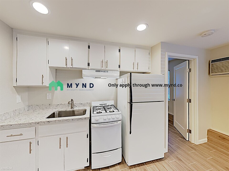 1514 26th St-Unit -Apt C in Sacramento, CA - Building Photo