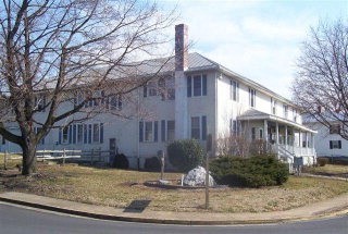 308 First St in Shenandoah, VA - Building Photo