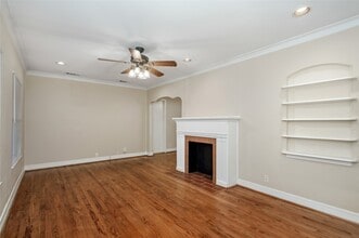 6219 Penrose Ave in Dallas, TX - Foto de edificio - Building Photo