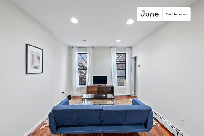 1236 Putnam Ave in New York, NY - Building Photo - Building Photo