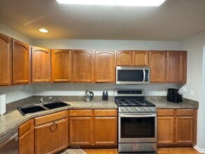 9363 Rainsford Dr in Huntley, IL - Building Photo - Building Photo