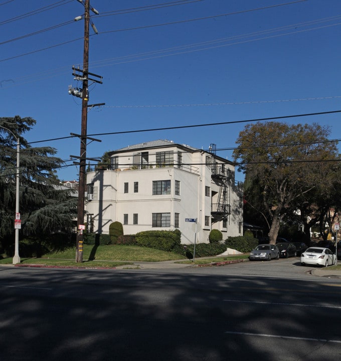 4201 Los Feliz Blvd in Los Angeles, CA - Building Photo