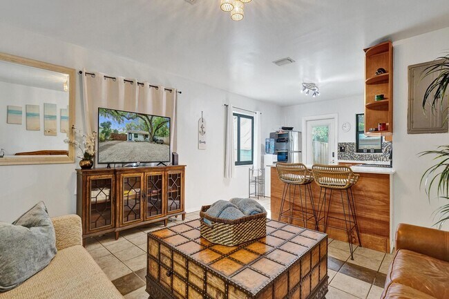 property at 1502 SW 25th St