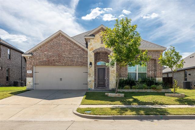 property at 4037 Woodford Dr