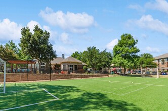 Belmont at Duck Creek in Garland, TX - Building Photo - Building Photo