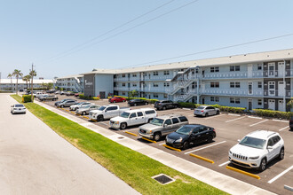 Sandpiper in North Palm Beach, FL - Building Photo - Building Photo