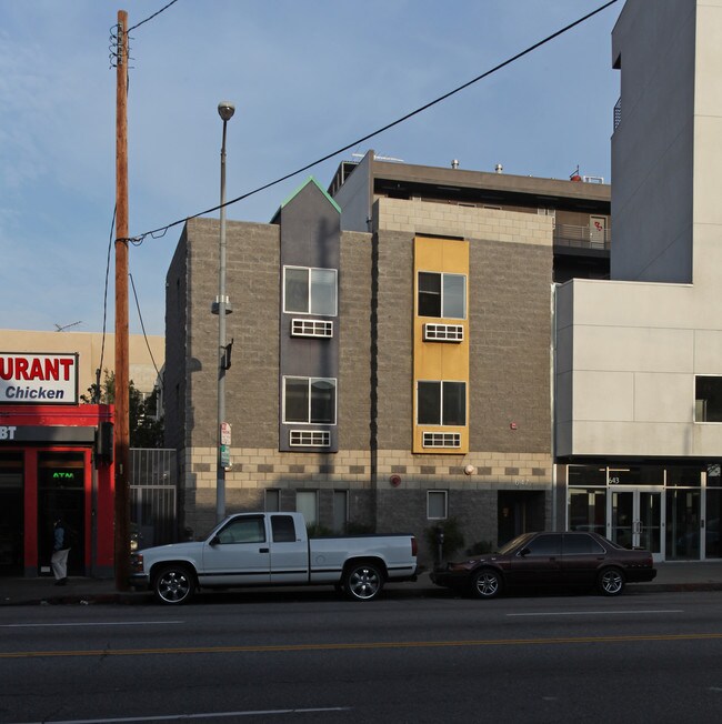 647 San Pedro St in Los Angeles, CA - Building Photo - Building Photo